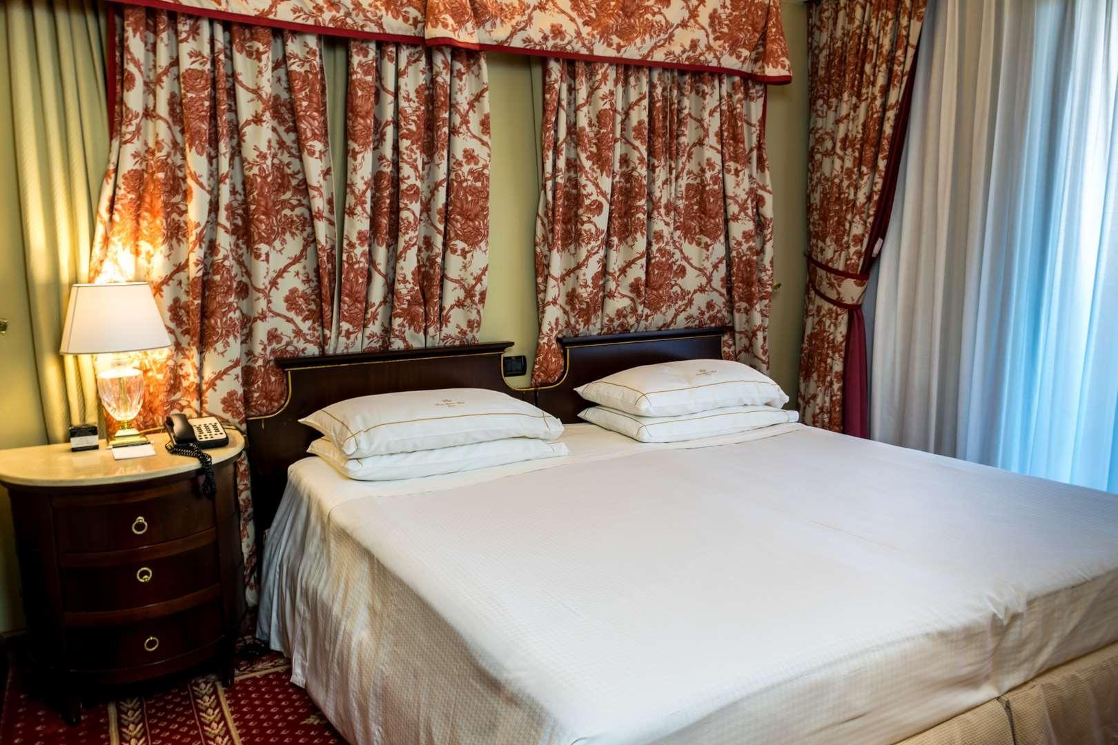 River Chateau 4* Roma