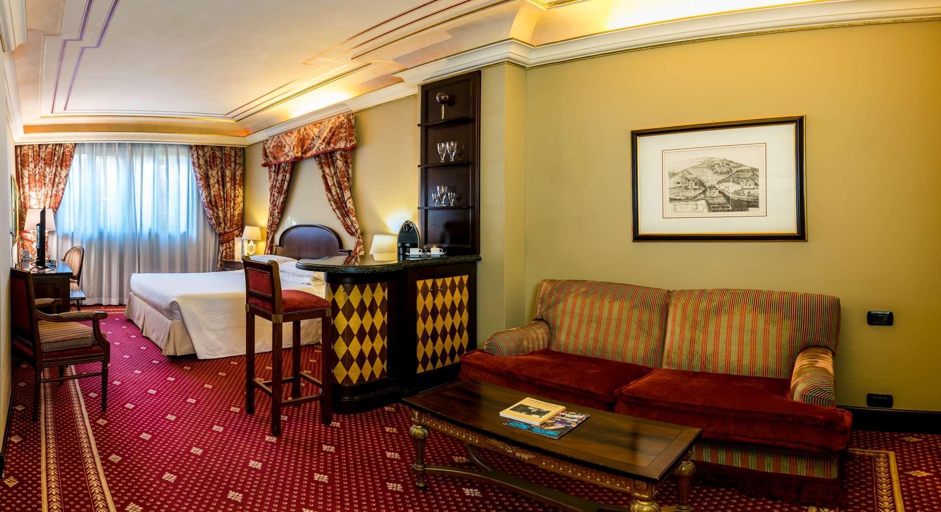 River Chateau 4* Roma