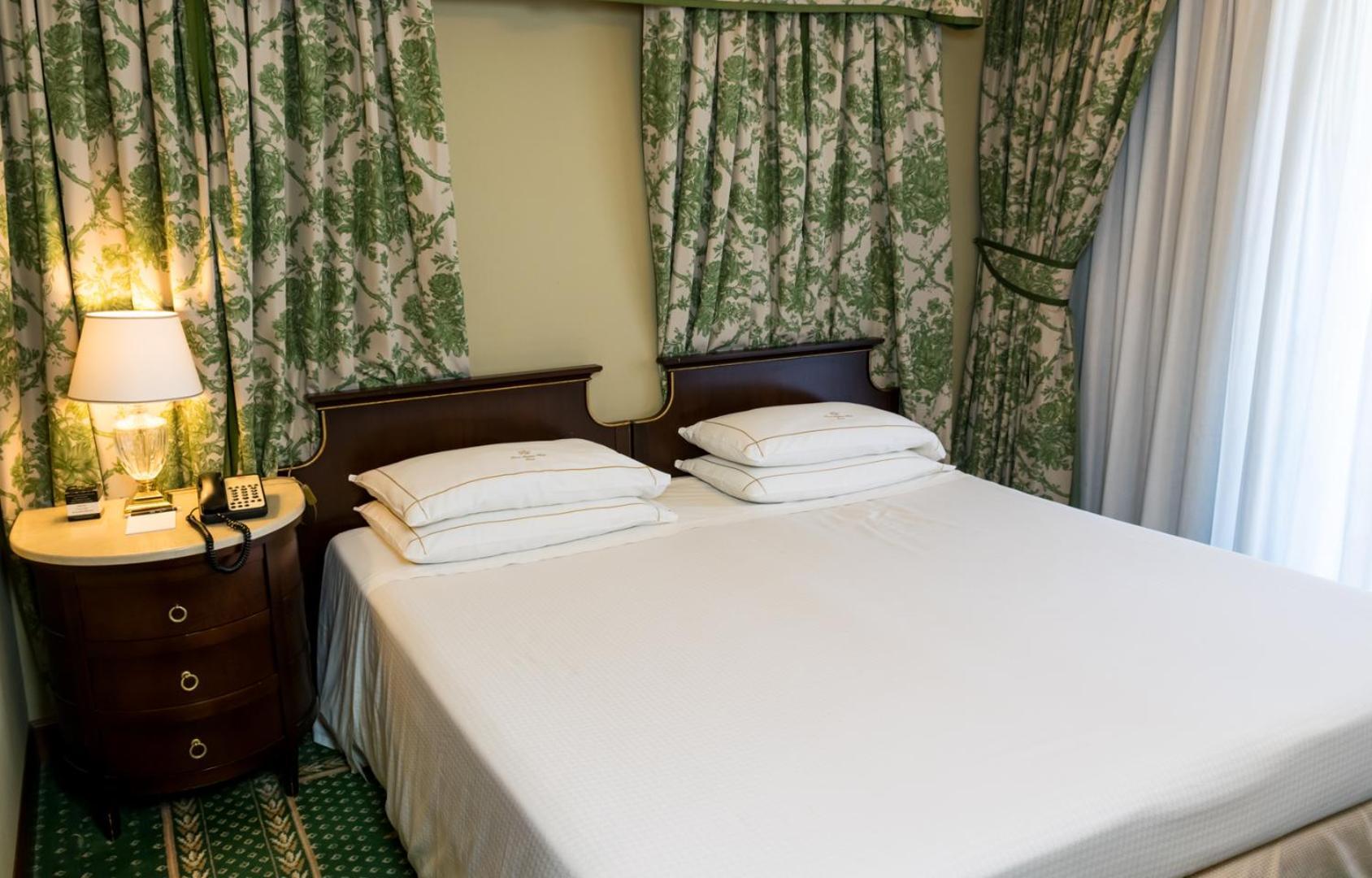 Hotel River Chateau