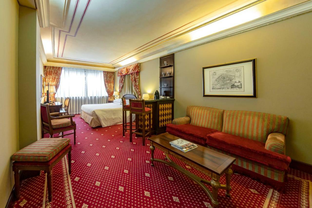 River Chateau 4* Roma
