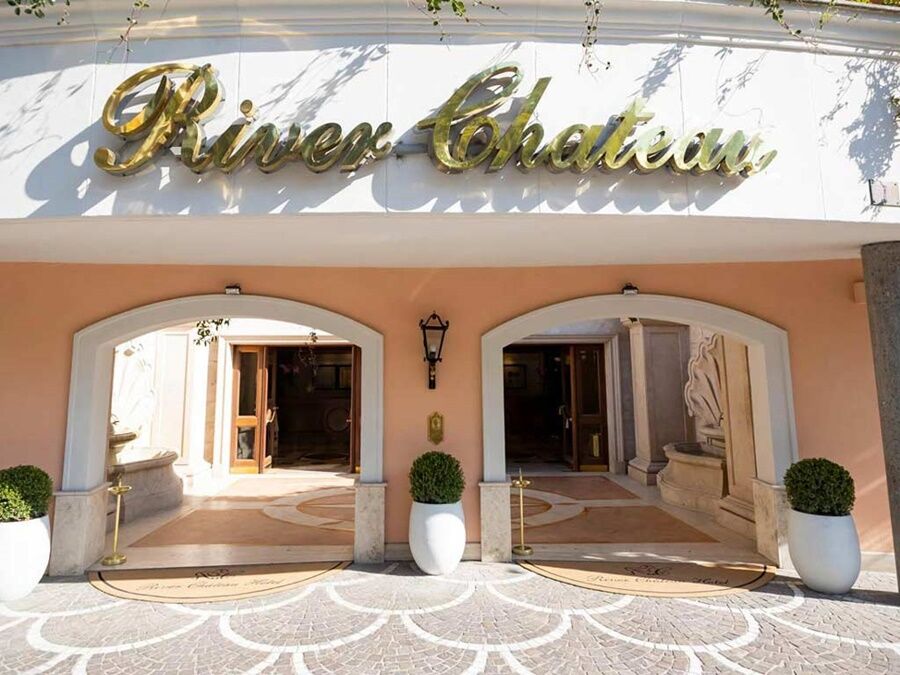 Hotel River Chateau 4*