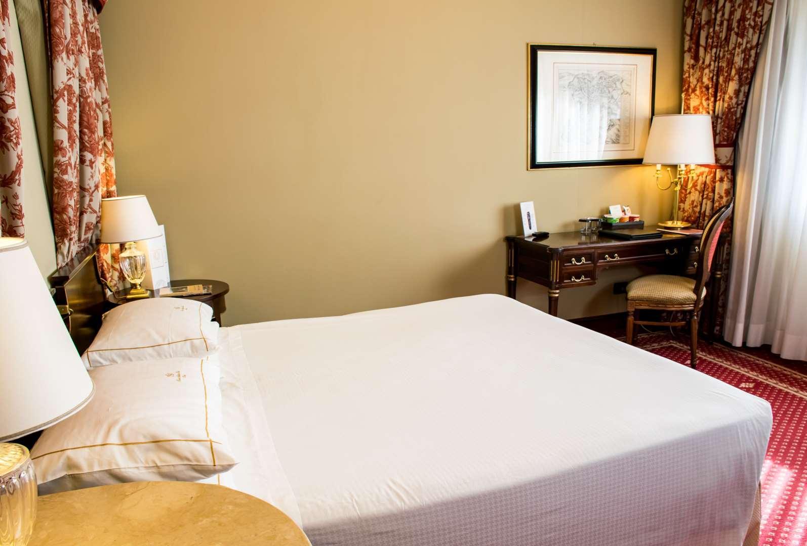 River Chateau 4* Rome