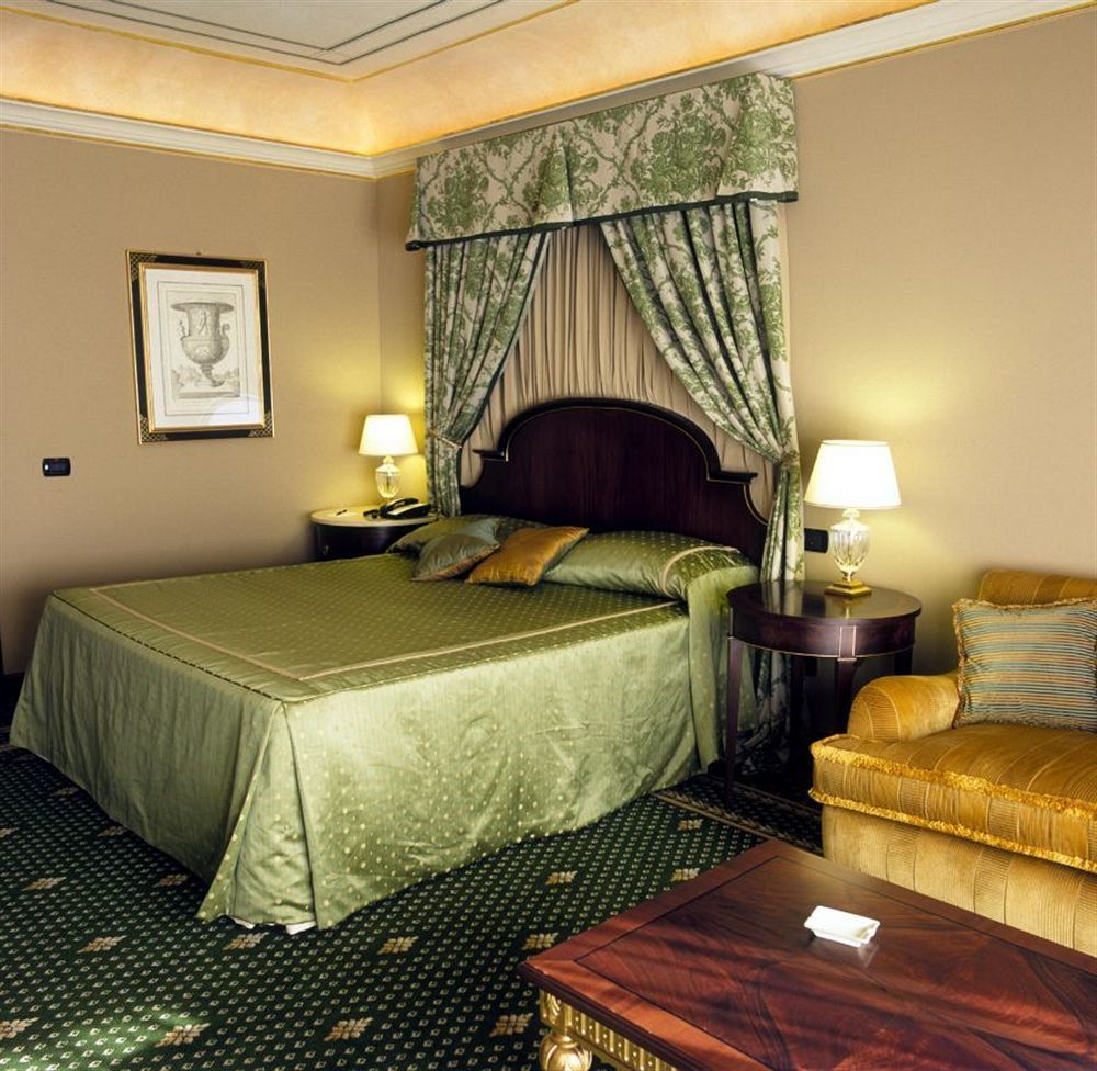 River Chateau Rome