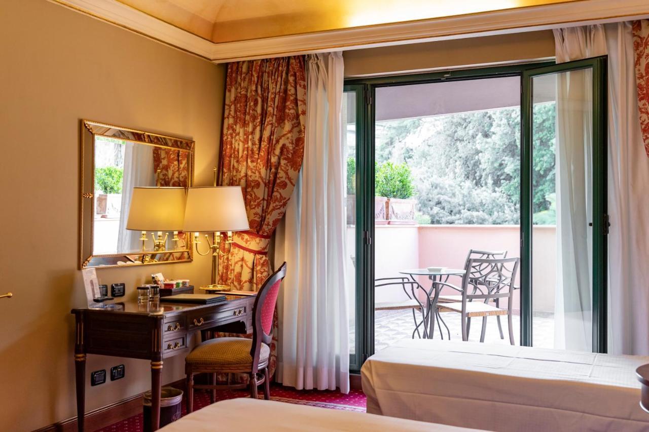 River Chateau Rome